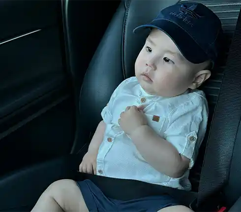 Hayes Taxi With Baby Seat
